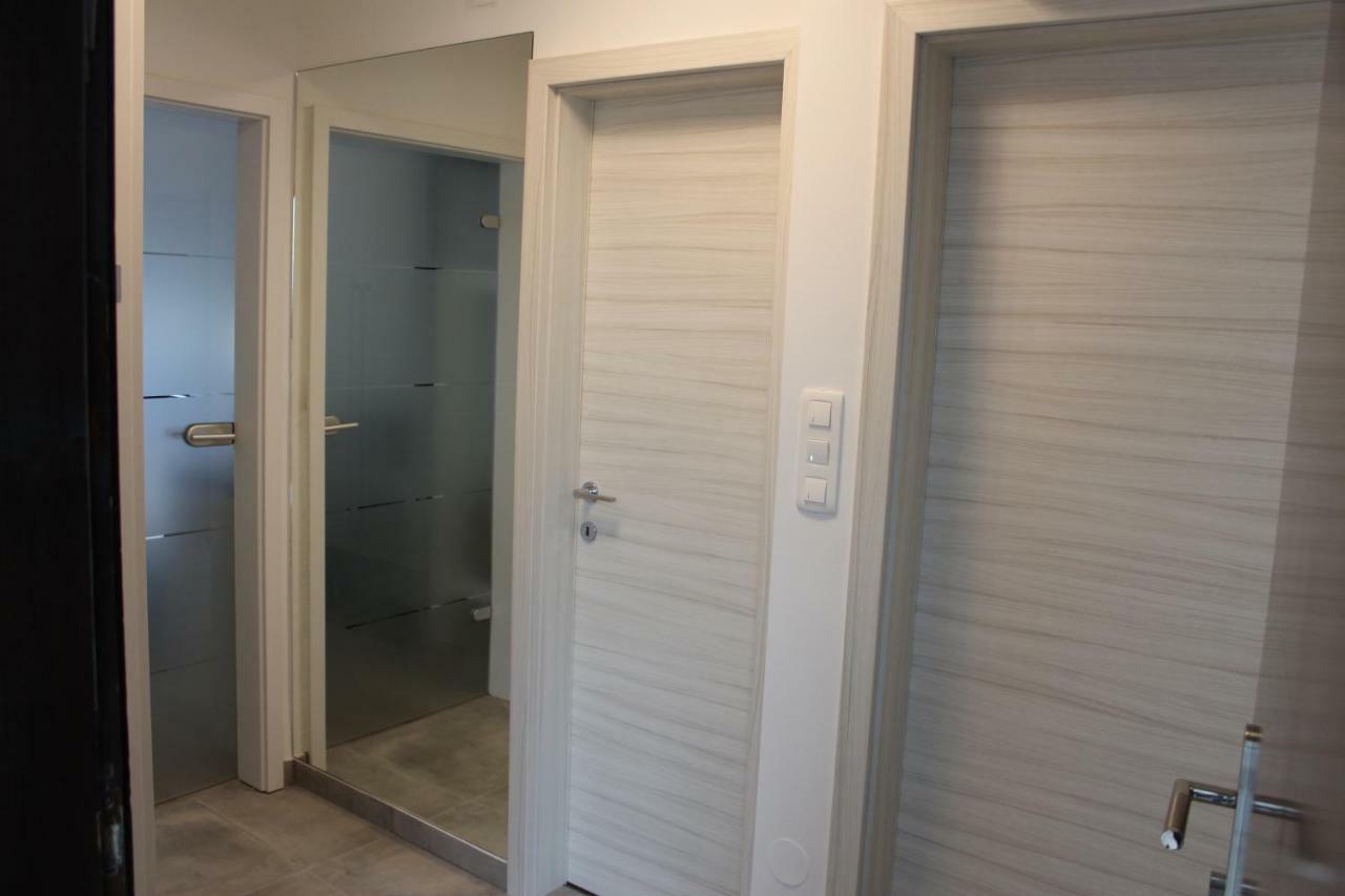 Apbovec Apartment Exterior photo