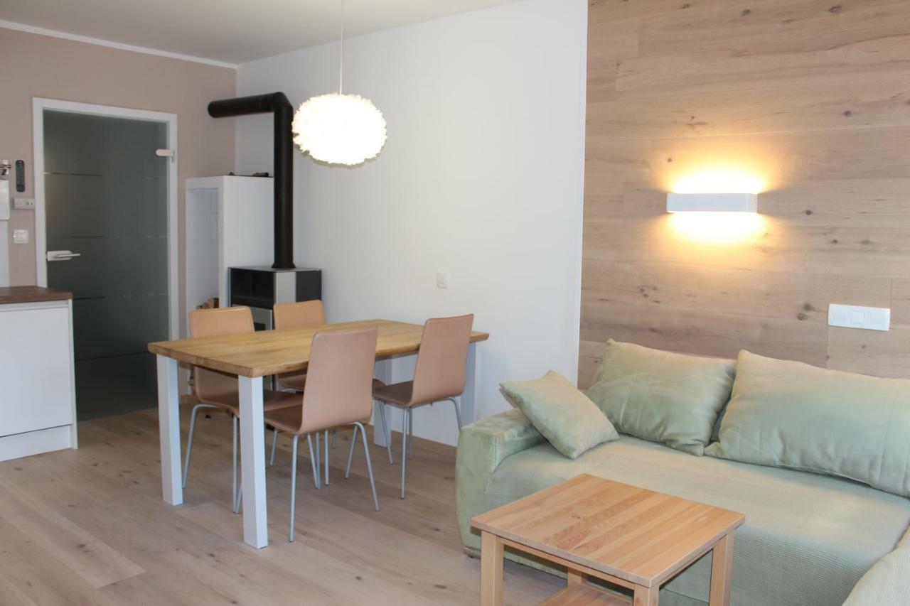 Apbovec Apartment Exterior photo
